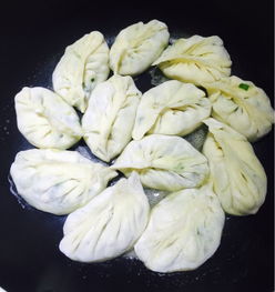韭菜鸡蛋煎包菜谱韭菜鸡蛋煎包的做法好豆菜谱大全