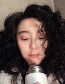 李晨深夜与陈赫秀恩爱,范冰冰吃醋连晒3张自拍向他示爱