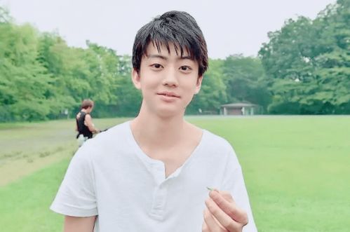 刚爆红就被逮捕23岁日本男星被曝吃软饭家暴堕胎,还骚扰女明星