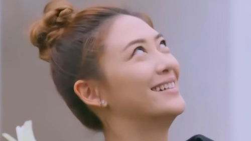 应采儿笑谈生jasper的经历,一旁陈小春的表情实力抢镜