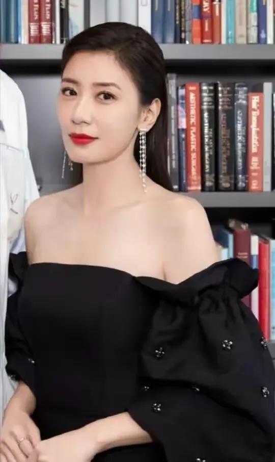 贾静雯美图壁纸高清写真