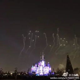 网友晒烟花照像迪士尼起火米奇看了想灭火