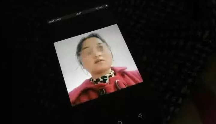表情12岁男孩杀死亲生母亲,却说我杀的又不是别人,她是我妈啊...表情