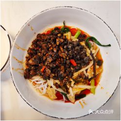 108巷口螺蛳粉糖水埌西店的螺蛳干拌粉好不好吃用户评价口味怎么样南宁美食螺蛳干拌粉实拍图片大众点评