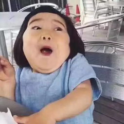 吕德华土鸡表情包头像