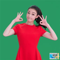 倪妮表情包玩疯摄影棚变包租婆表演吞剑
