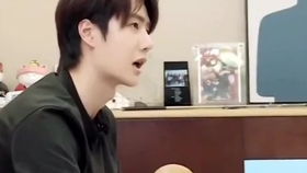 博君一肖,哥哥平移视线的时候,好像至尊宝紫霞眨眼的表情