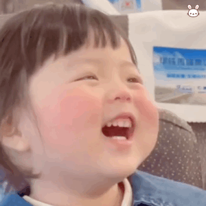 丸子妹表情包吃手手