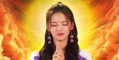 杨超越回应被叫锦鲤,贾乃亮说出十一个字,字幕君机智圆场