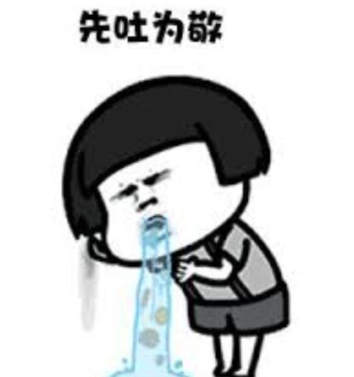 澳洲妹子把超市买的草莓往盐水里一泡,许多白色的东西爬了出来