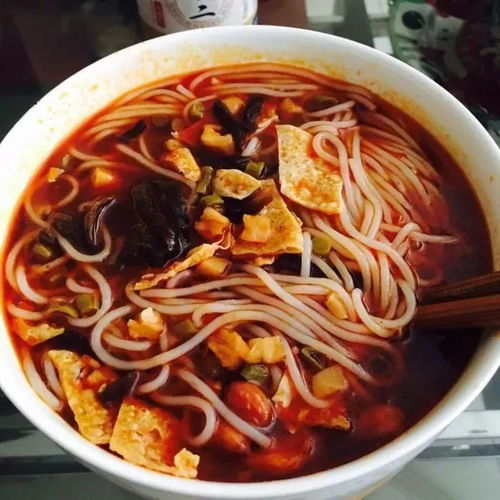 螺蛳粉配料表情包何超莲
